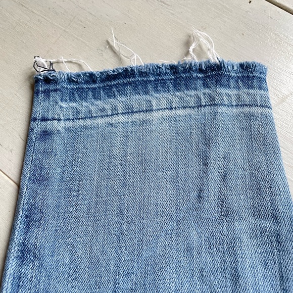 Hudson jeans, Jamie Slim Chino style, frayed hem, size 26, made is USA - Picture 4 of 7